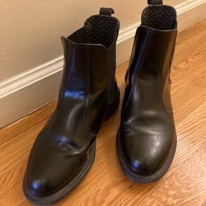 Doc Martens Chelsea Boots